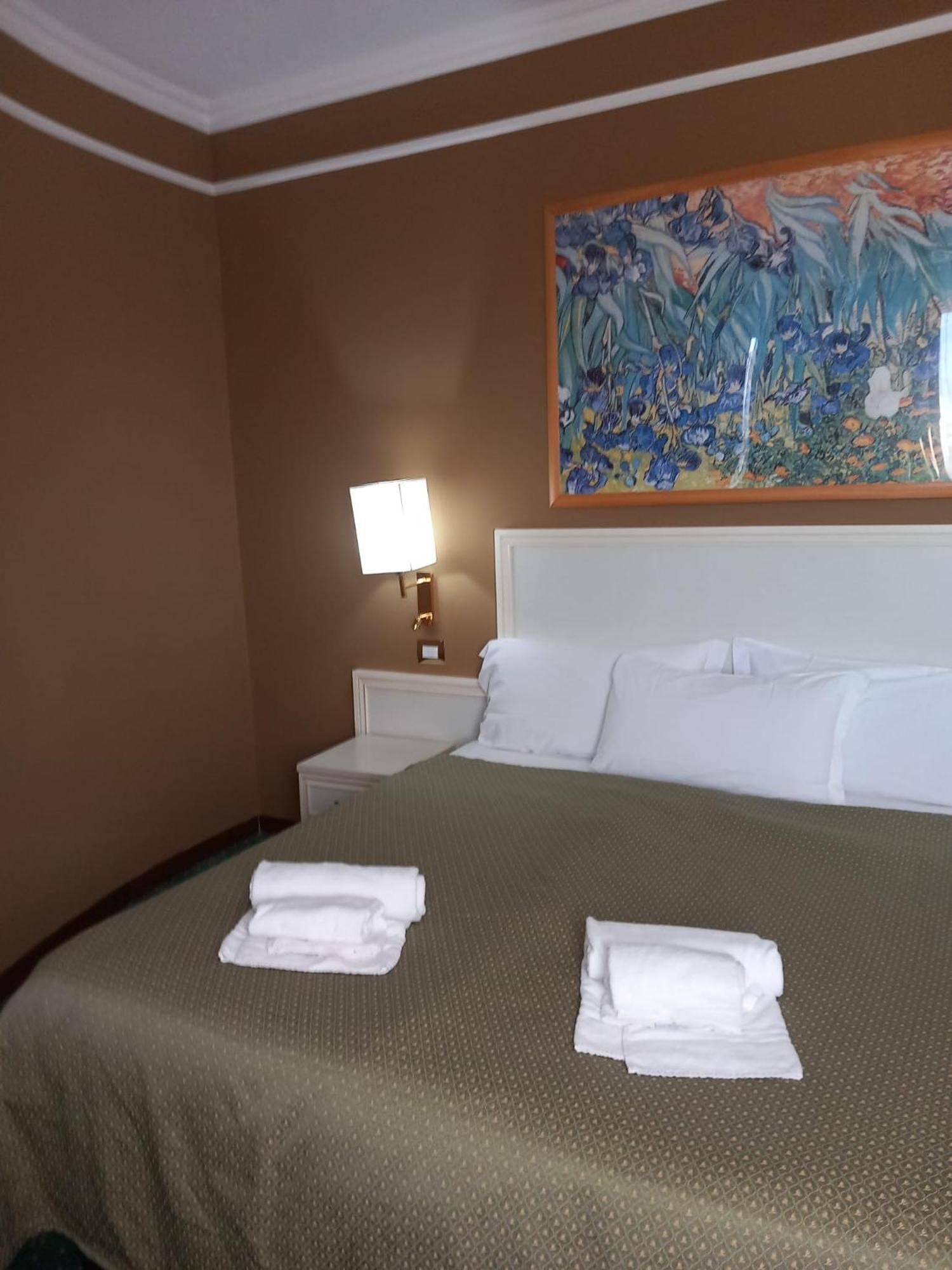 Cervara Park Hotel Рим Екстериор снимка